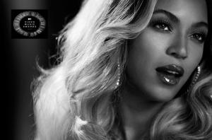 Beyoncé Performs At 2014 MTV Awards